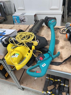 Lot 2217 - Bosch Easytrim cordless strimmer with battery...