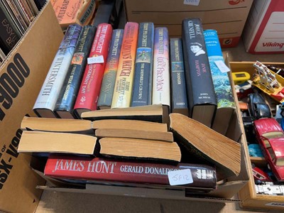 Lot 1458 - Box of books incl. Terry Pratchett, Richard...