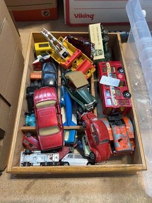 Lot 1459 - Tray of various toy cars and other vehicles