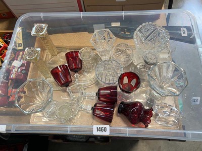 Lot 1460 - Crate of various glassware incl. vases,...