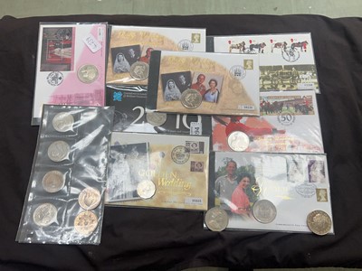 Lot 394 - An assortment of collector's coinage and first...