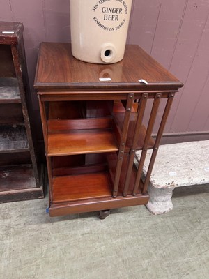Lot 50 - A 20th century mahogany revolving bookcase