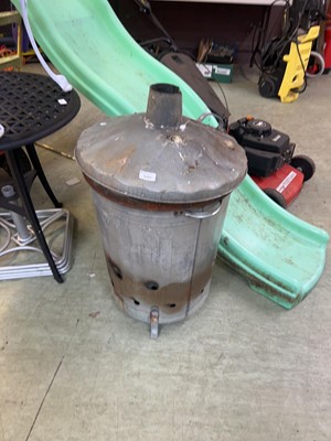 Lot 109 - A weathered galvanized metalwork garden burner