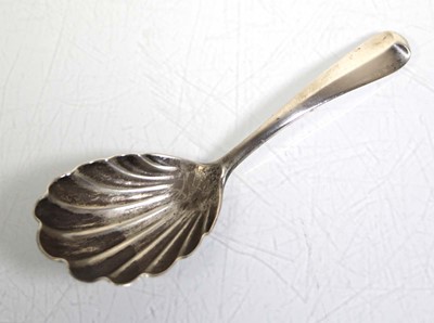 Lot 308 - A silver caddy spoon with shell bowl,...