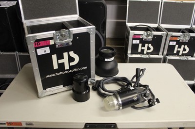 Lot 17 - Profoto ProHead flash with Profoto zoom...