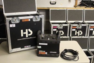 Lot 33 - Profoto Pro-10 2400 AirTTL remote control...