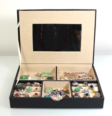 Lot 742 - A jewellery box containing a selection of...