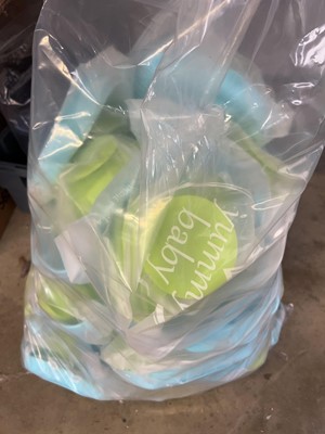 Lot Approx. 20 Yummy Baby silicone suction base...