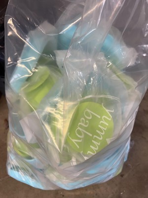 Lot Approx. 20 Yummy Baby silicone suction base...
