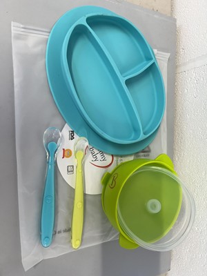 Lot Approx. 20 Yummy Baby silicone suction base...