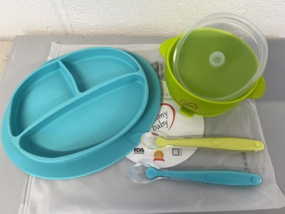 Lot Approx. 20 Yummy Baby silicone suction base...