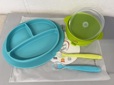 Lot Approx. 20 Yummy Baby silicone suction base...