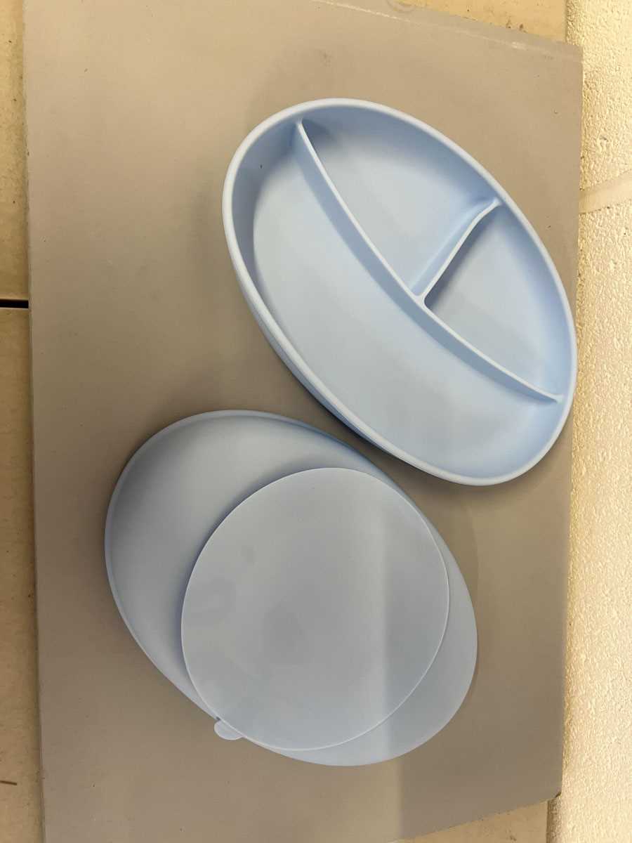 Lot Approx. 60 Yummy Baby basics silicone suction...