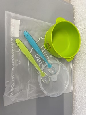 Lot Approx. 30 Yummy Baby basics silicone suction...