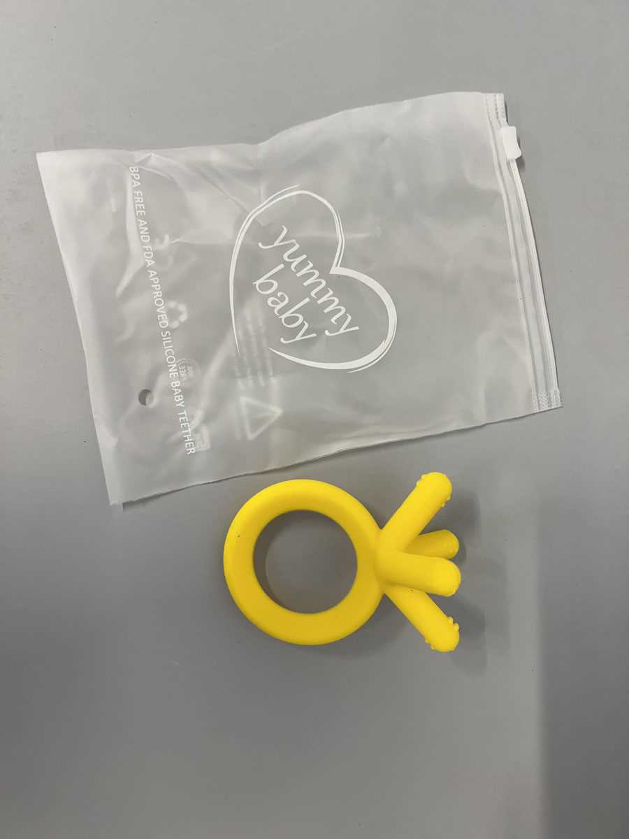 Lot Approx. 50 Yummy Baby silicone teether toys