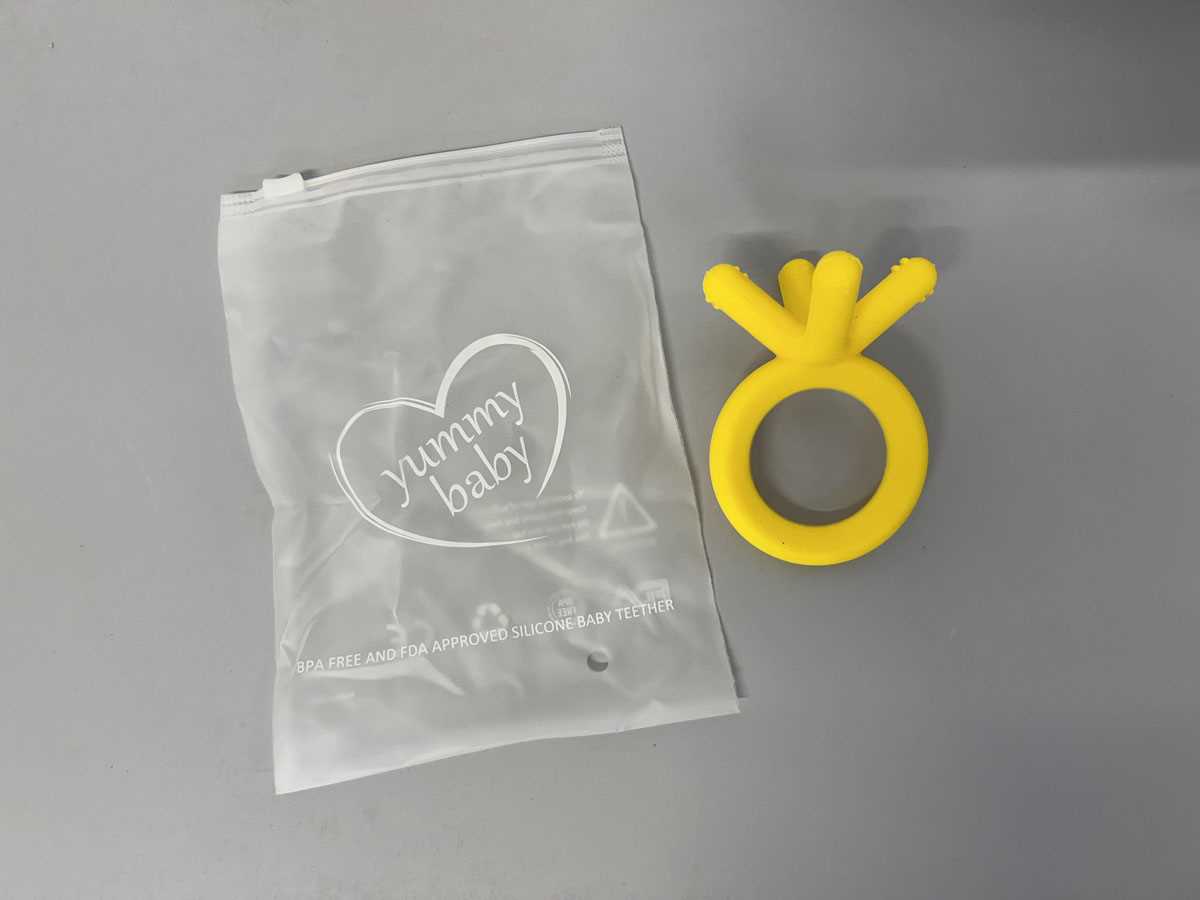 Lot Approx. 50 Yummy Baby silicone teether toys