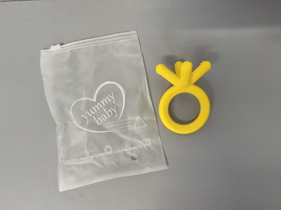 Lot Approx. 50 Yummy Baby silicone teether toys