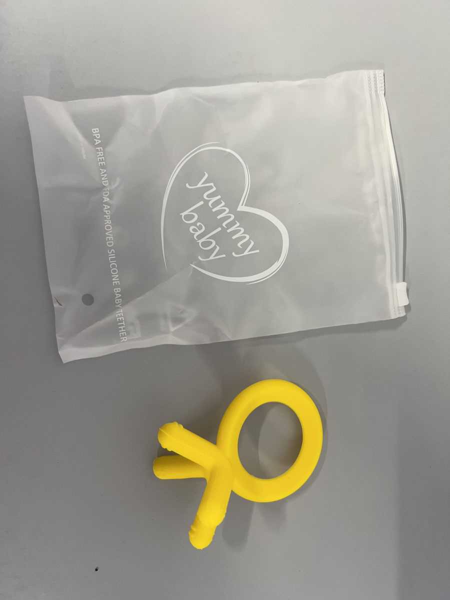 Lot Approx. 50 Yummy Baby silicone teether toys
