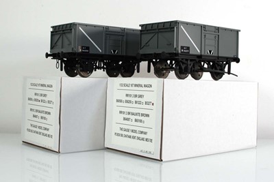 Lot 165 - Two Gauge 1 Model Company scale 1 B56250 RR101....