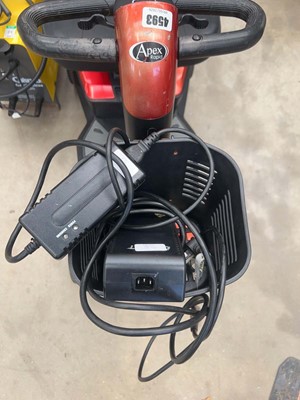 Lot 4593 - Apex electric mobility scooter with key and...
