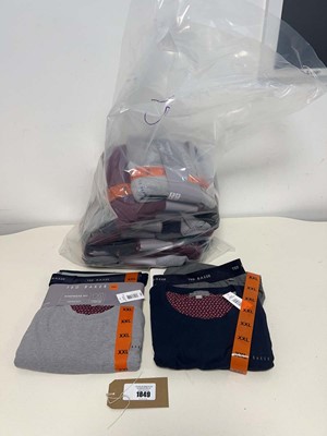 Lot 1849 - Approx. 13 sets of mens sleepwear by Ted Baker
