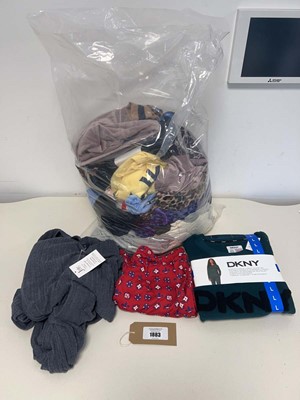 Lot 1883 - Approx. 25 items of womens loungewear and...