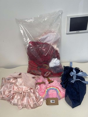 Lot 1919 - Approx. 15 girls dresses by Jona Michelle and...