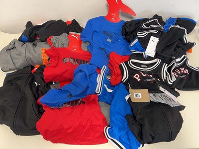 Lot 1931 - Bag containing boys clothes by Puma incl....