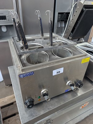 Lot 324 - Royal Catering 4 pot boiler with baskets