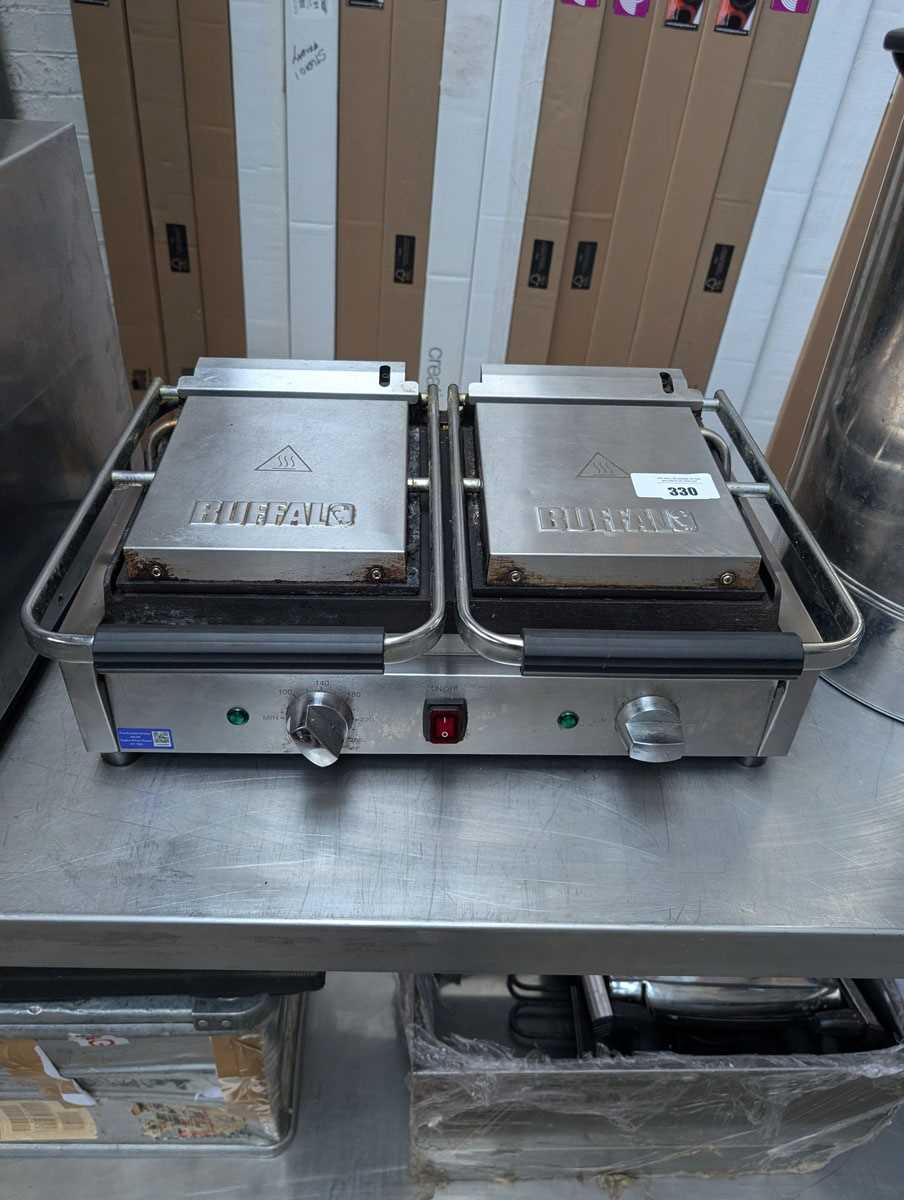 Lot 330 - Buffalo 2 sided double contact grill