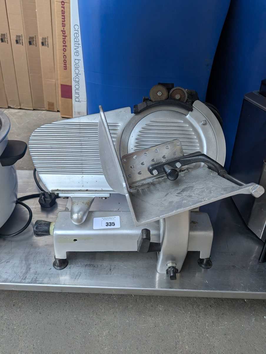 Lot 335 - Meat slicer