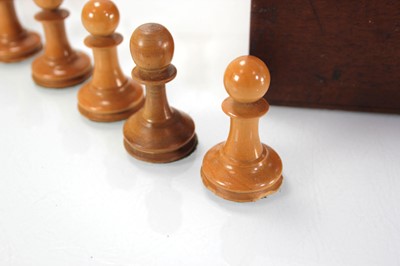 Lot 124 - An early set of Jaques 'Staunton' chessmen of...