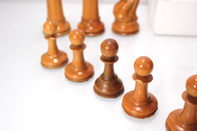 Lot 124 - An early set of Jaques 'Staunton' chessmen of...