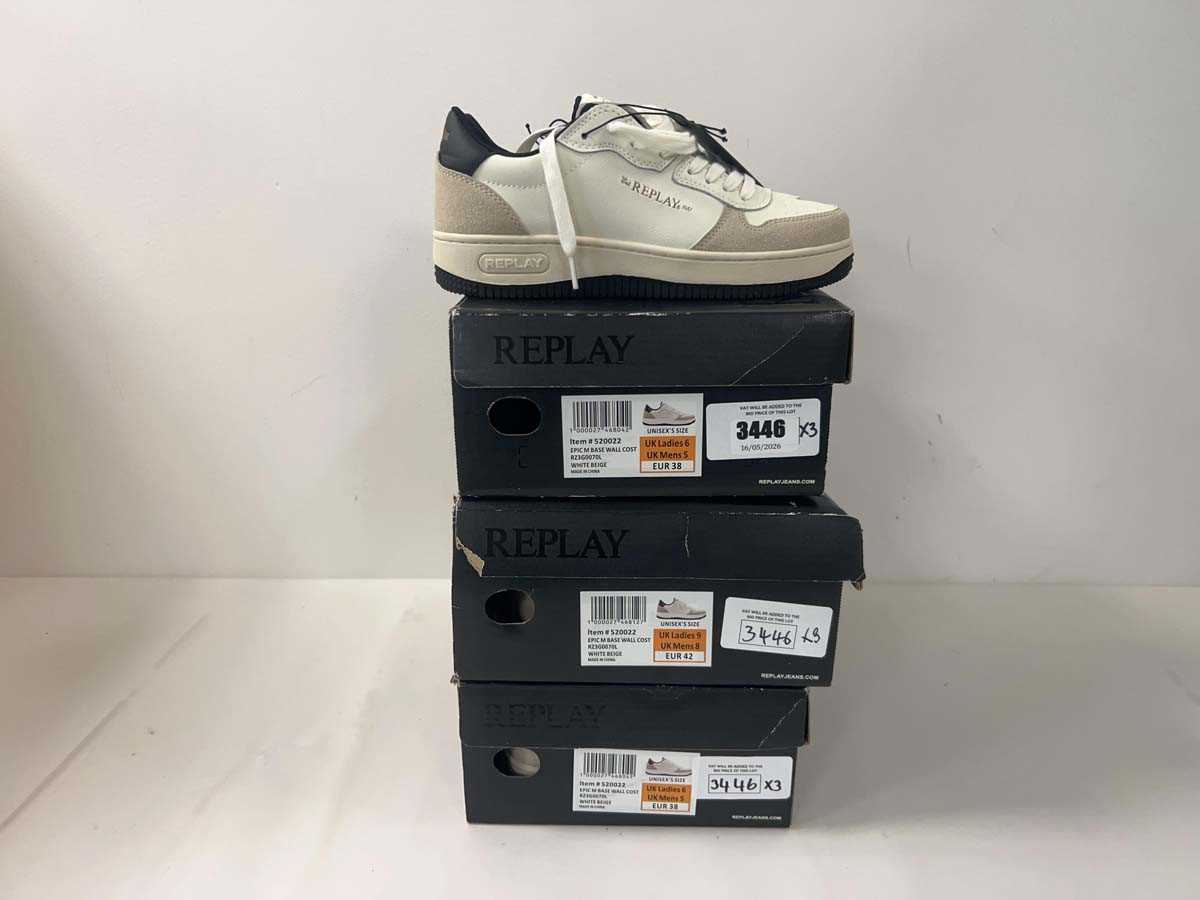 Lot 3446 - 3x Replay trainers epic base wall