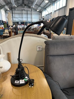 Lot 1025 - Small single spot desk lamp