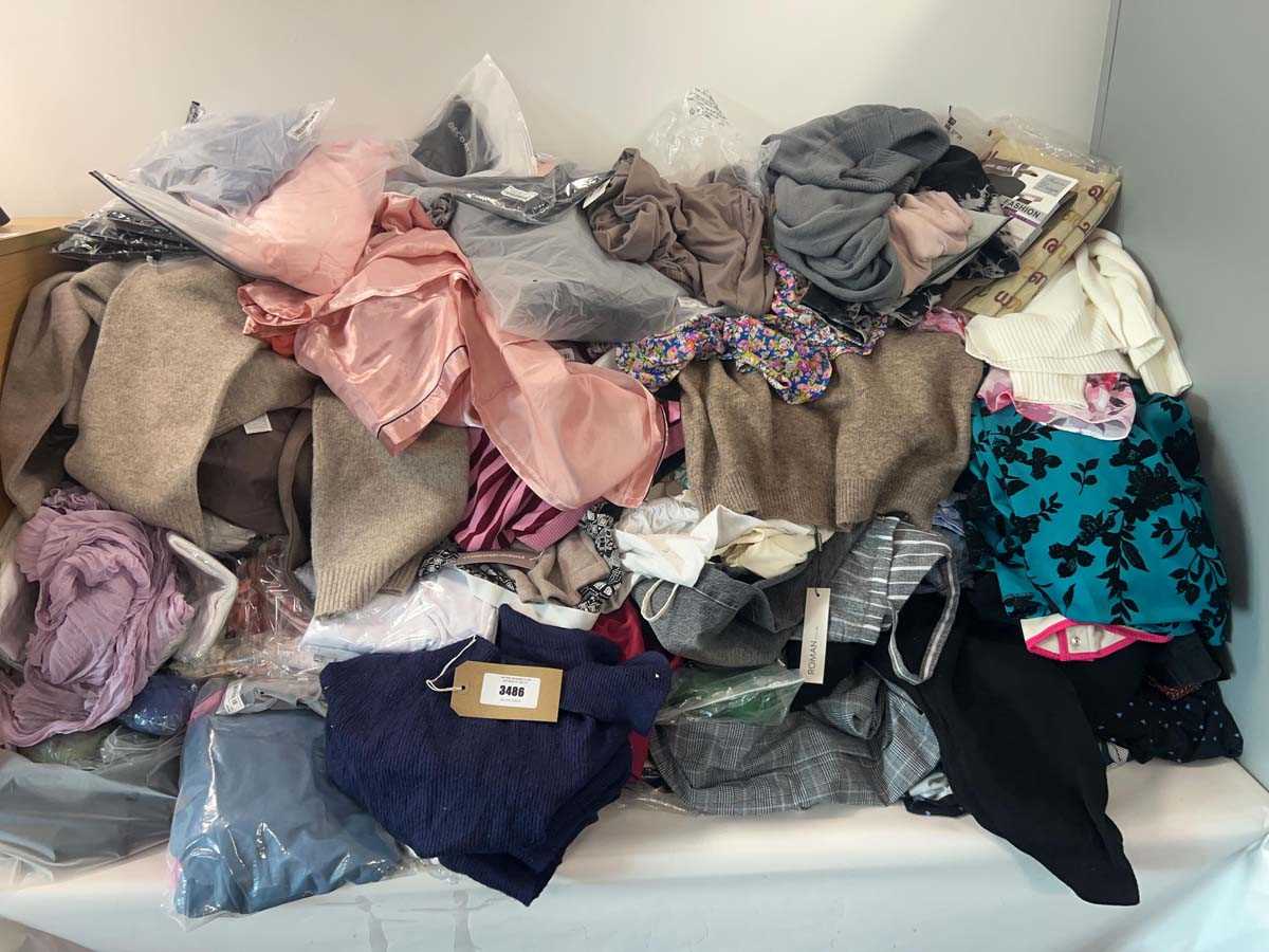 Lot 3486 - Pallet (not included) mixed adults clothing
