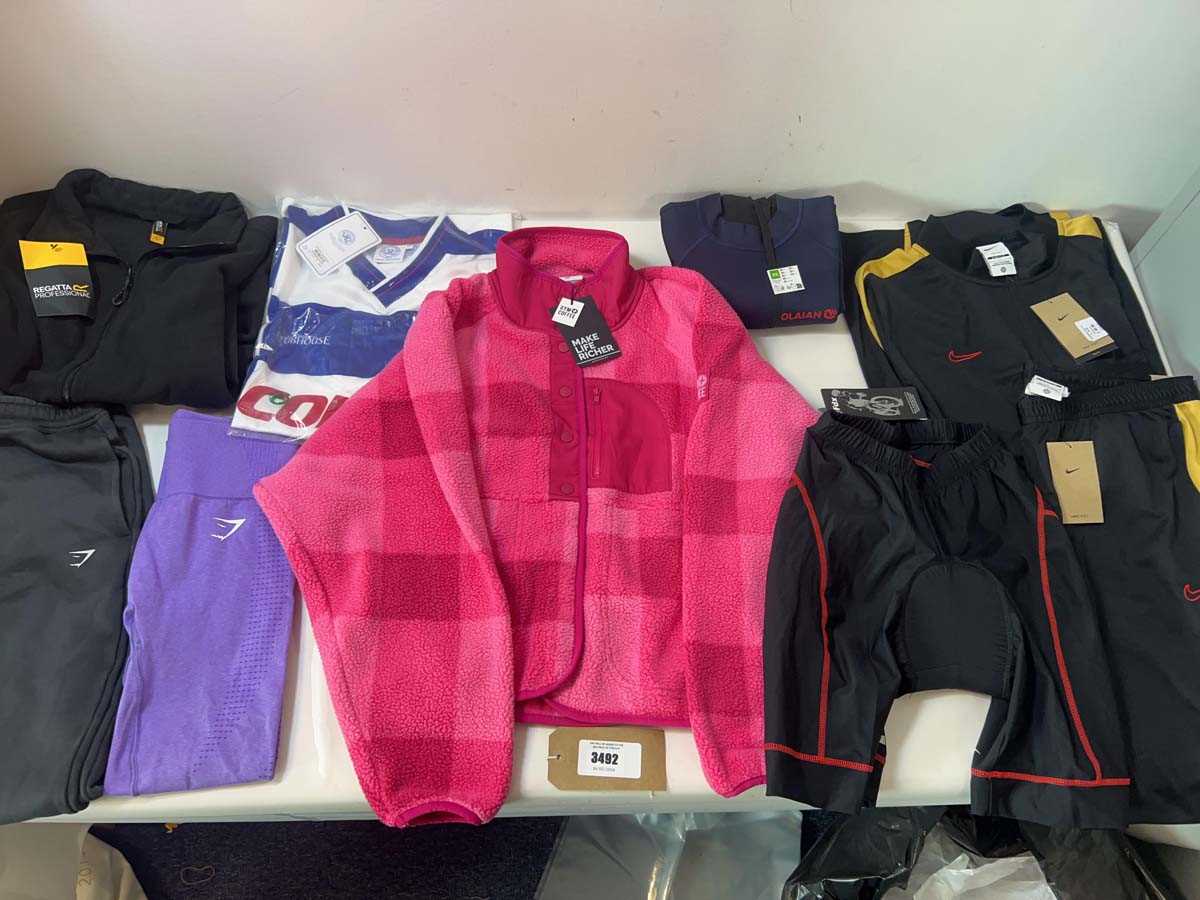 Lot 3492 - Adults sportswear Gym & Coffee, Gymshark, QPR,...