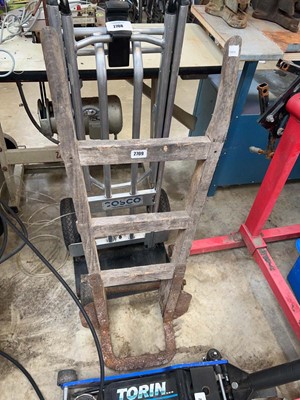 Lot 2709 - Vintage ash handled sack barrow