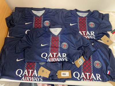Lot 3959 - Football shirts x7 PSG, Chelsea. 3 feature...
