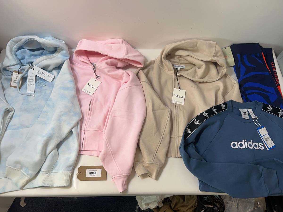 Lot 3965 - Adults clothing Adidas, T/ALA, Keystone,...