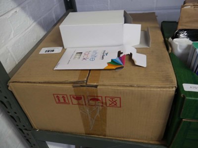 Lot 2916 - Box containing approx. 200 wallets of 70gr....