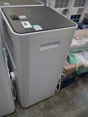 Lot 2940 - Unboxed MeacoCool 7/10K MC Series portable air...