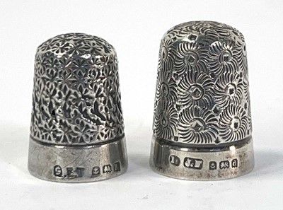 Lot 351 - Two silver thimbles, Birmingham 1903/11,...