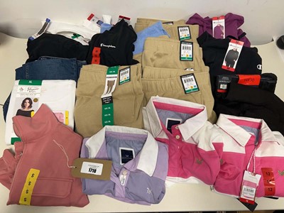 Lot 1718 - Approx. 18 branded items of clothing to...