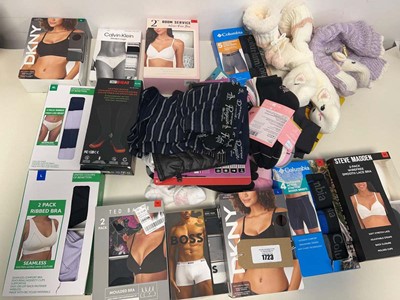 Lot 1723 - Mixed lot of men's and women's underwear,...