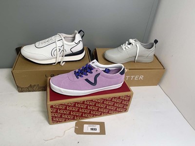 Lot 1933 - 3x Boxed pairs of trainers to include Vans UK9....
