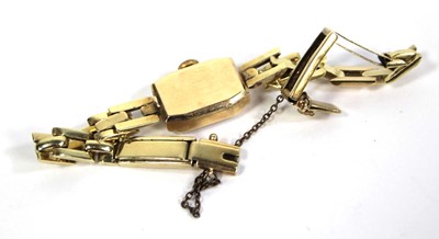 Lot 478 - A ladies 14ct yellow gold wristwatch by Huber,...