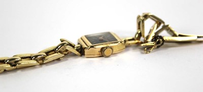 Lot 478 - A ladies 14ct yellow gold wristwatch by Huber,...