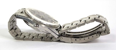 Lot 479 - A stainless steel automatic Conquest...