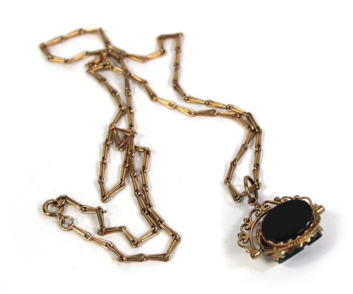 Lot 769 - A 9ct yellow gold elongated link necklace...